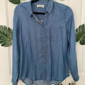 NWOT Pink Rose Jean Like Long Sleeve Button Down